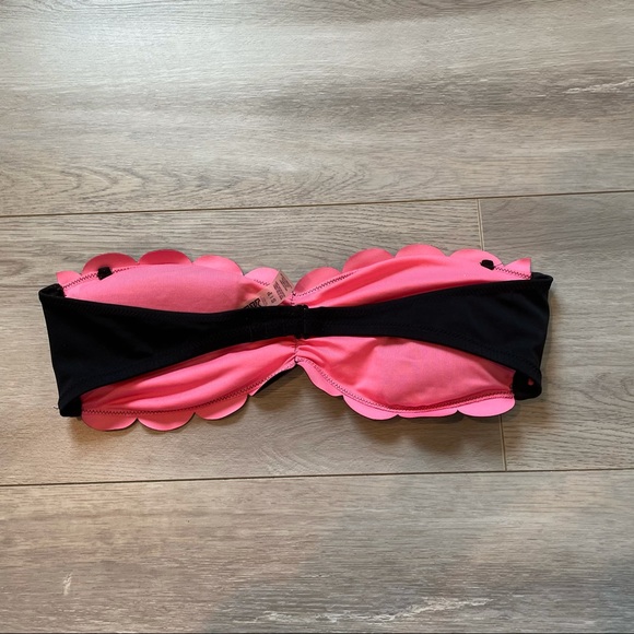 pink bikini top - Picture 2 of 3